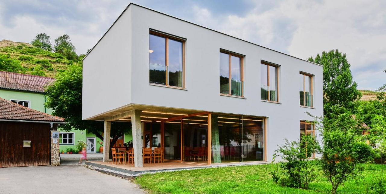 Ferienwohnung Am Weingut Eisenbock Strass  Esterno foto